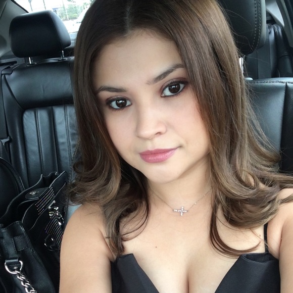 Meet your Posher, Diana - Picture 1 of 1